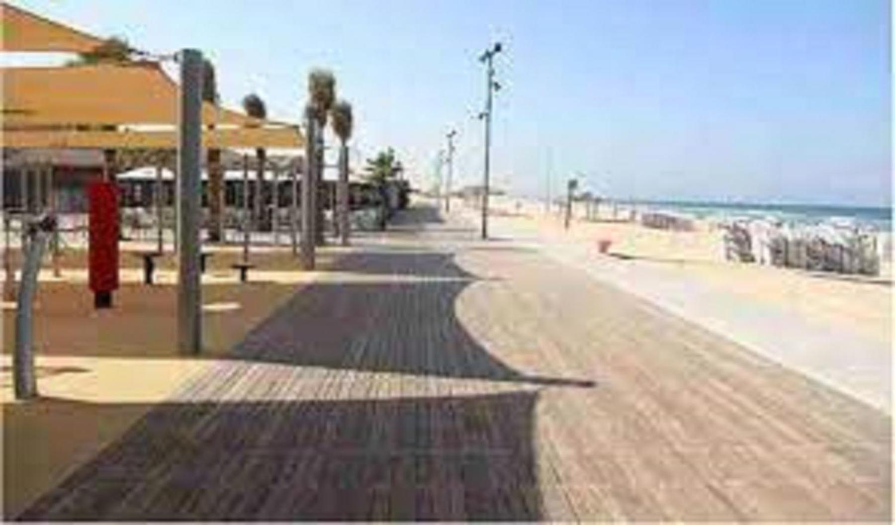 Spat Beach Bat Jám Kültér fotó